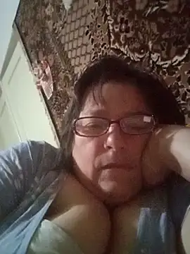 MilaCold5443 online show from December 20, 2025, 4:15 am