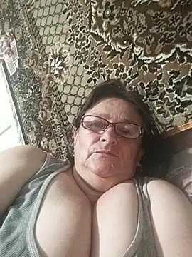 MilaCold5443 online show from June 10, 2026, 6:42 pm
