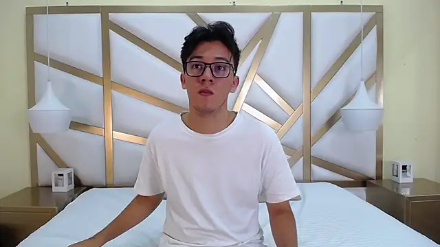 Snapshot of Austin_Reeds chatting on February 21, 2026, 9:50 pm Austin Reeds online show from February 21, 2026, 9:50 pm