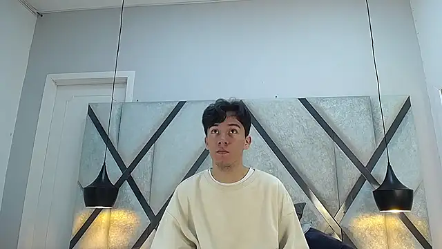 Snapshot of Austin_Reeds chatting on November 19, 2025, 12:05 pm Austin Reeds online show from November 19, 2025, 12:05 pm