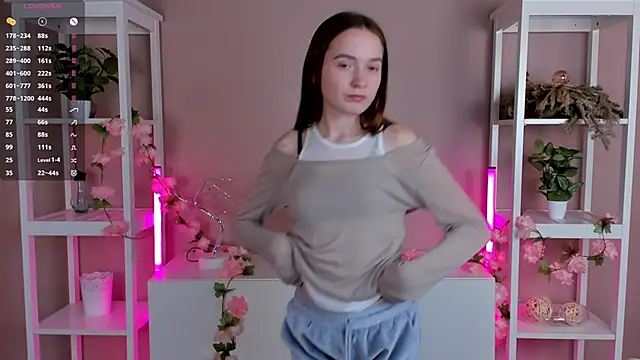 LittleCutieSandy online show from October 12, 2025, 3:08 am