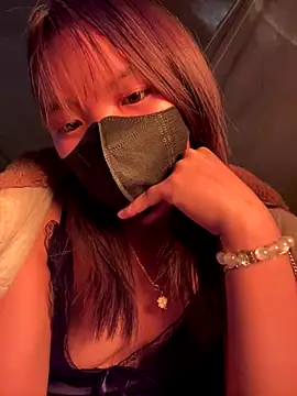 hello-cute online show from January 8, 2026, 3:34 am