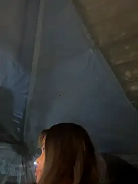 hello-cute online show from December 20, 2025, 7:11 am