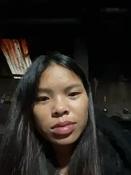 hello-cute online show from November 17, 2025, 11:53 pm