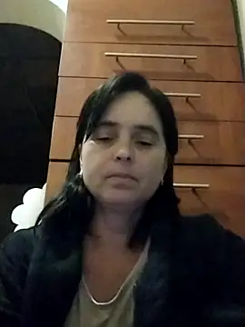 Ella-433 online show from May 5, 2026, 8:56 pm