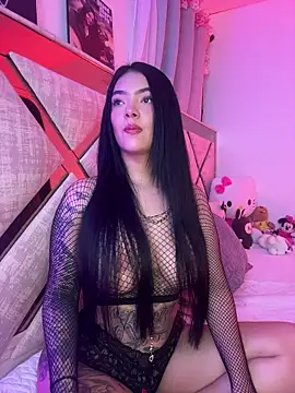 Kiity- online show from November 18, 2025, 3:54 am