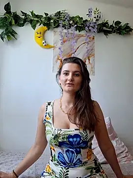 Nika aa online show from May 3, 2026, 12:31 pm