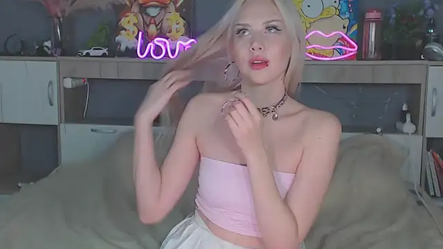 Lily Shell online show from January 17, 2026, 4:10 pm