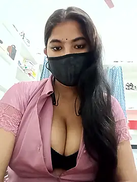 Hot radhaji online show from April 11, 2026, 2:21 pm
