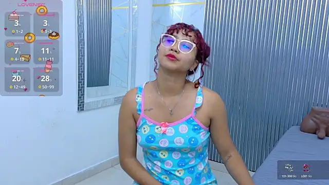 Snapshot of SamanthaFox_8 chatting on August 1, 2026, 1:03 am SamanthaFox 8 online show from August 1, 2026, 1:03 am