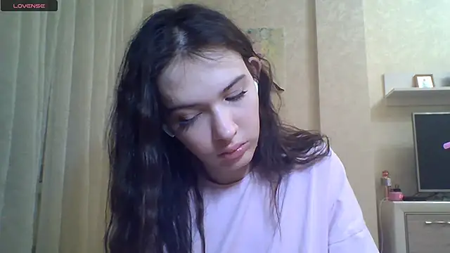 CeyaLier online show from June 19, 2026, 6:36 pm