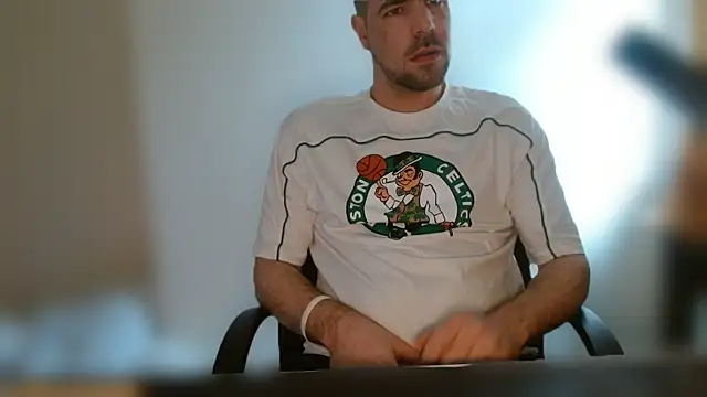 chibrax918 online show from March 10, 2026, 9:13 am