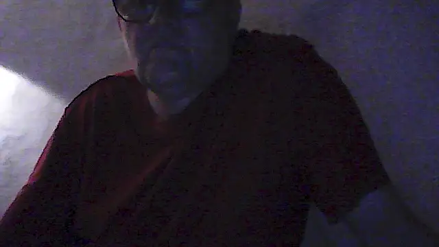 macdut67 online show from October 8, 2025, 10:21 pm