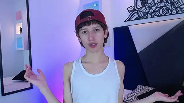 Emo Boy  online show from February 2, 2026, 8:08 pm