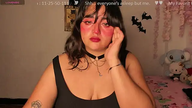 Emilycollei online show from October 20, 2025, 3:08 am