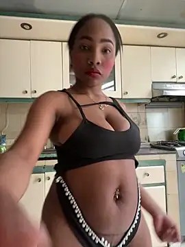 Snapshot of karlota_diva chatting on March 18, 2026, 7:15 pm karlota diva online show from March 18, 2026, 7:15 pm