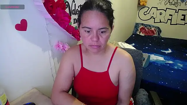 Miss  kendra  online show from April 25, 2026, 11:35 am