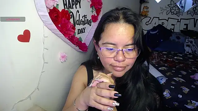 Miss  kendra  online show from August 5, 2026, 1:38 pm
