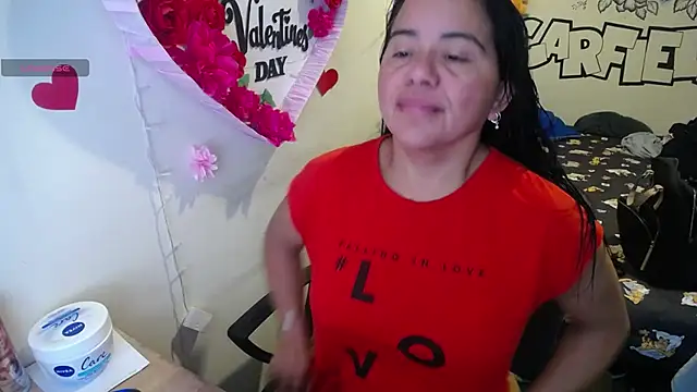 Miss  kendra  online show from June 27, 2026, 11:27 am