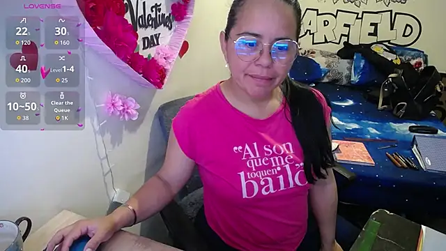 Miss  kendra  online show from March 25, 2026, 11:31 am