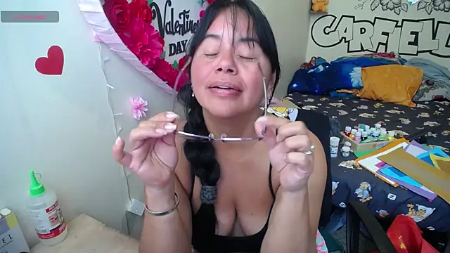 Snapshot of Miss__kendra_ chatting on June 3, 2026, 2:33 pm Miss kendra online show from June 3, 2026, 2:33 pm