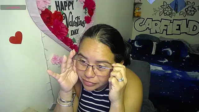 Snapshot of Miss__kendra_ chatting on May 7, 2026, 11:35 am Miss kendra online show from May 7, 2026, 11:35 am