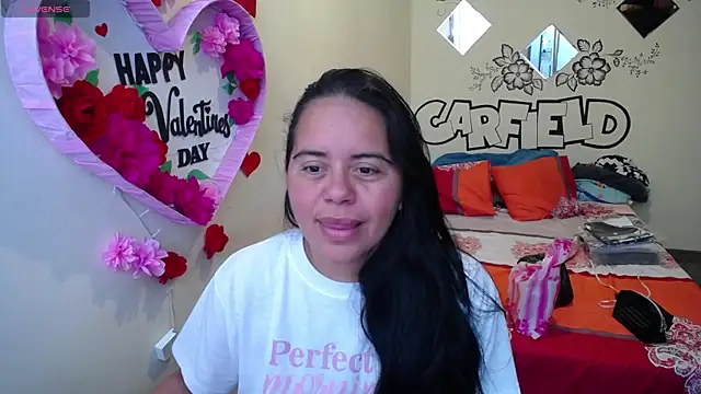 Miss  kendra  online show from February 15, 2026, 5:01 pm
