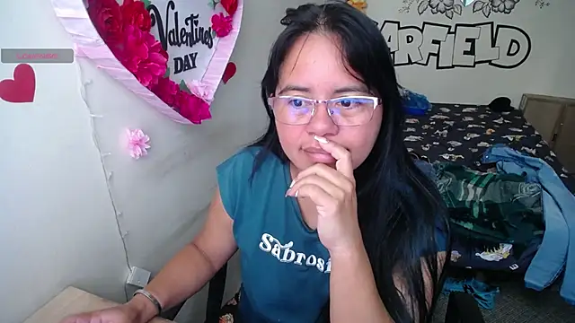 Snapshot of Miss__kendra_ chatting on June 21, 2026, 12:44 pm Miss kendra online show from June 21, 2026, 12:44 pm