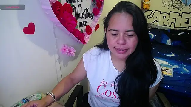 Miss  kendra  online show from April 23, 2026, 11:27 am