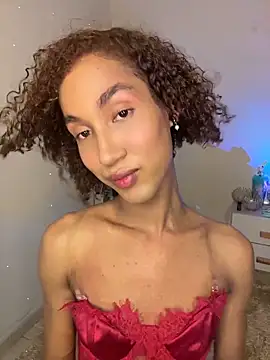 Snapshot of Chloe_Celeste chatting on May 15, 2026, 11:36 pm Chloe Celeste online show from May 15, 2026, 11:36 pm