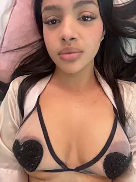MeganHillss online show from April 30, 2026, 7:21 pm