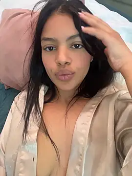 MeganHillss online show from June 12, 2026, 8:50 pm