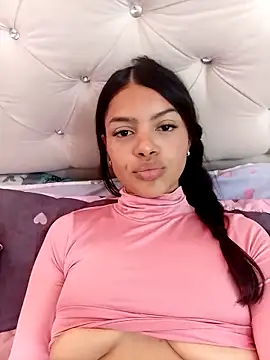 MeganHillss online show from November 30, 2025, 5:14 pm