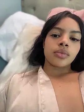 MeganHillss online show from June 11, 2026, 8:28 pm