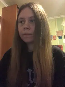 LunaVirelle online show from March 20, 2026, 5:25 pm