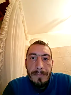 TeresaRufo online show from October 12, 2025, 7:04 pm