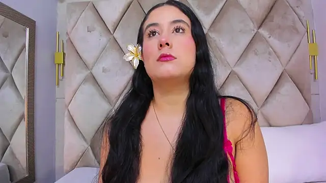 GabyParker  online show from April 24, 2026, 12:07 pm