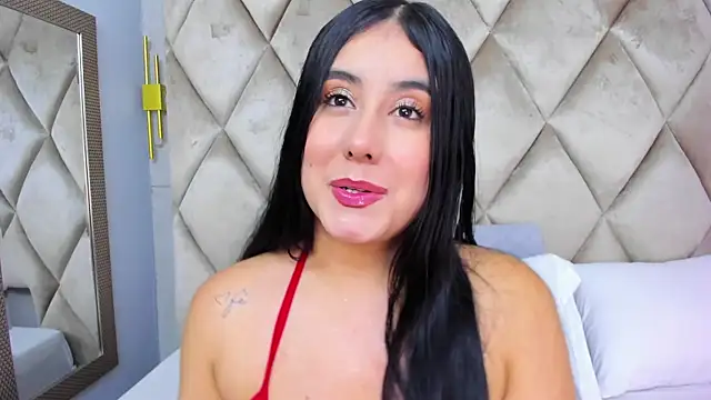 Snapshot of GabyParker_ chatting on July 13, 2026, 1:21 pm GabyParker online show from July 13, 2026, 1:21 pm