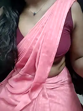 Snapshot of Tamilmallu-duskygirl03 chatting on July 30, 2026, 6:23 am Tamilmallu-duskygirl03 online show from July 30, 2026, 6:23 am