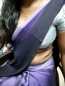 Snapshot of Tamilmallu-duskygirl03 chatting on June 21, 2026, 5:08 pm Tamilmallu-duskygirl03 online show from June 21, 2026, 5:08 pm