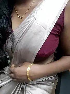 Tamilmallu-duskygirl03 online show from March 13, 2026, 6:02 pm