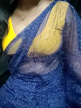 Snapshot of Tamilmallu-duskygirl03 chatting on July 24, 2026, 5:47 am Tamilmallu-duskygirl03 online show from July 24, 2026, 5:47 am
