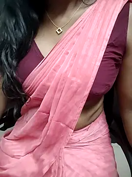 Snapshot of Tamilmallu-duskygirl03 chatting on July 20, 2026, 11:12 am Tamilmallu-duskygirl03 online show from July 20, 2026, 11:12 am