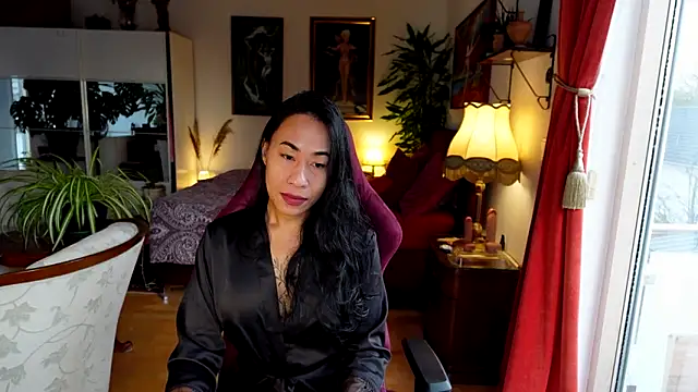 bianca bellamy online show from December 17, 2025, 8:19 am