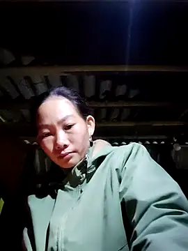 gio-thu online show from November 22, 2025, 12:21 am