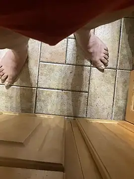 Snapshot of hairytedyshy chatting on January 19, 2026, 4:05 am hairytedyshy online show from January 19, 2026, 4:05 am