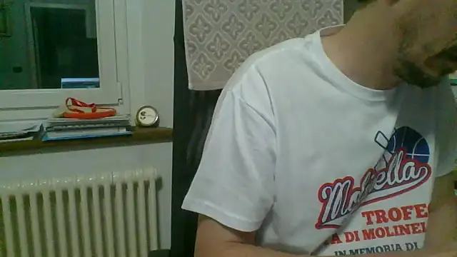 Snapshot of Kawayleo chatting on June 1, 2026, 6:29 pm Kawayleo online show from June 1, 2026, 6:29 pm