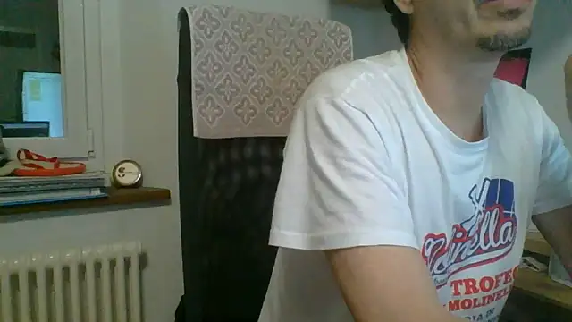 Snapshot of Kawayleo chatting on June 10, 2026, 9:21 am Kawayleo online show from June 10, 2026, 9:21 am