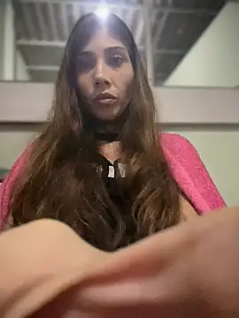 casalskunk online show from June 7, 2026, 5:12 am