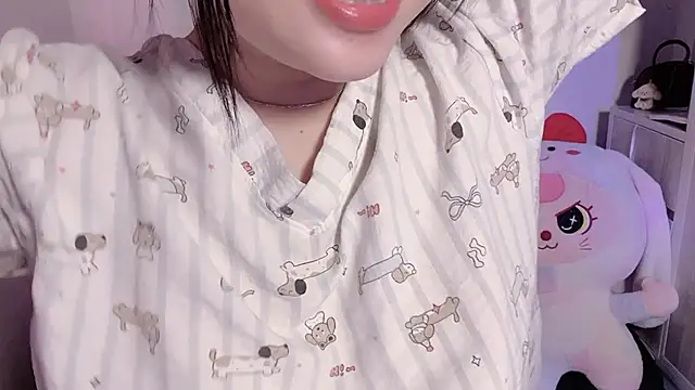 BeChinh Lee online show from June 12, 2026, 5:21 pm